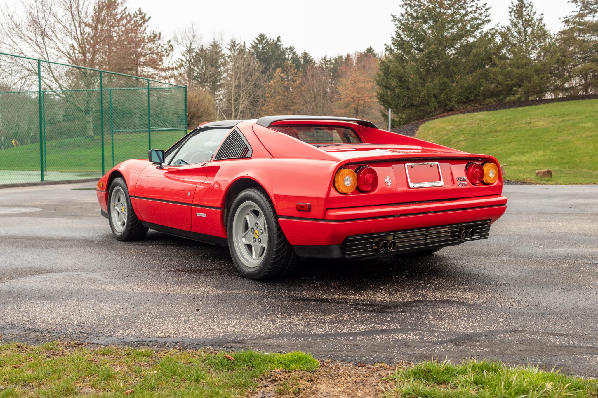 1988 ferrari 328 gts