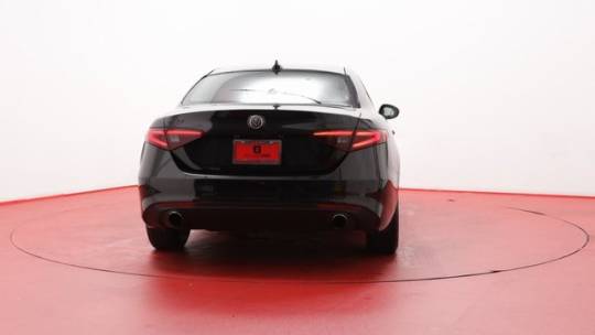 2021 Alfa Romeo Giulia
