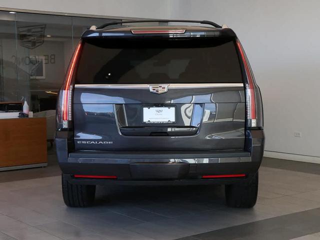 2017 cadillac escalade esv luxury