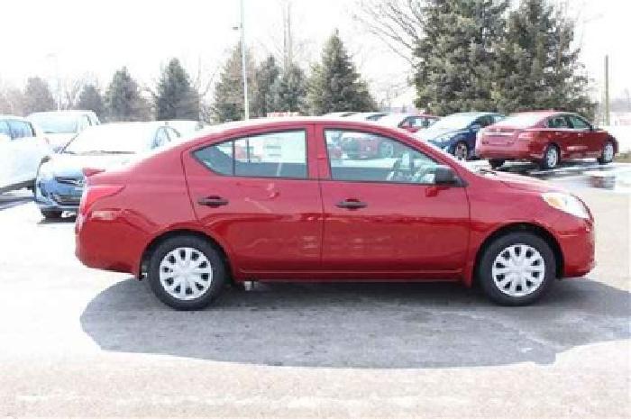 2014 nissan versa s plus in columbus, oh