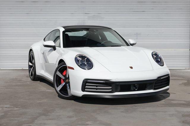 2024 porsche 911 carrera s