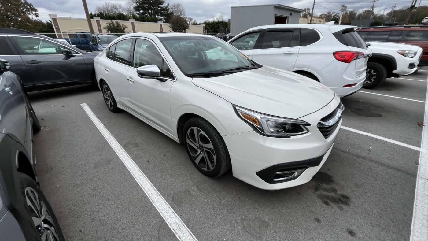 2022 subaru legacy touring xt