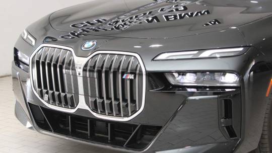 2024 BMW i7