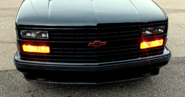 43k mile chevy 454 ss all factory no adds stored indoors non smoker 454ss truck