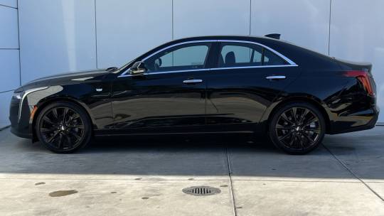 2024 Cadillac CT4