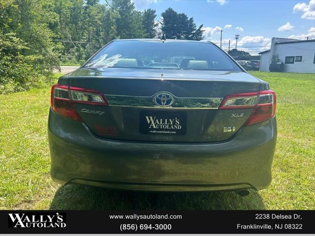 2013 toyota camry hybrid xle