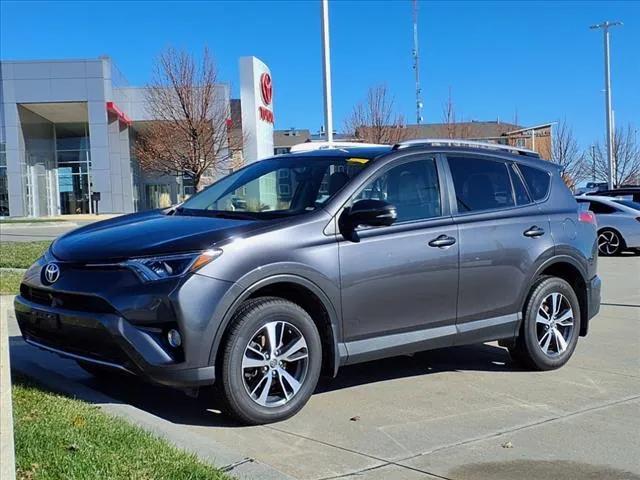 2016 toyota rav4 xle