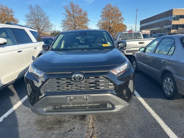 2022 toyota rav4 le