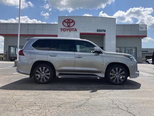 2020 lexus lx 570 in delavan, wisconsin