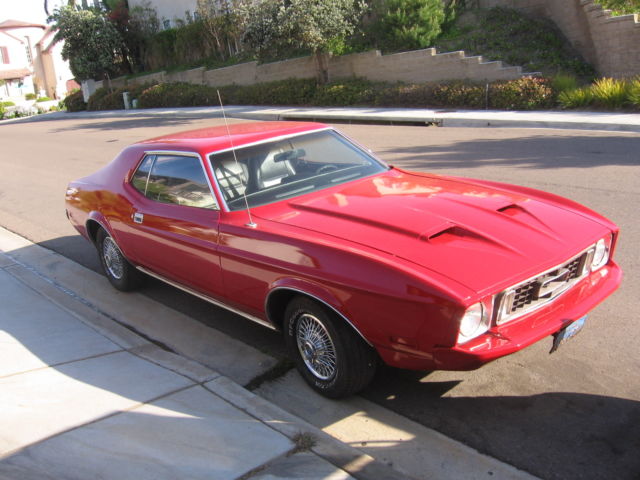 1973 mustang coup always garaged no rust or sun damage 62000 miles v/8 auto red