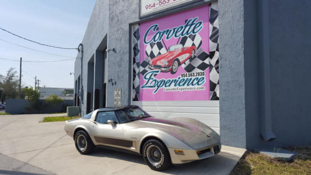 1982 corvette collector's edition - excellent condition, rare cb radio option!