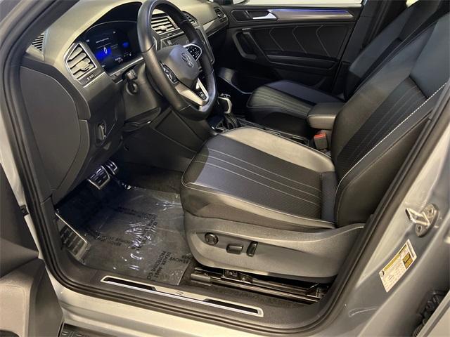 2023 volkswagen tiguan 2.0t se r-line black