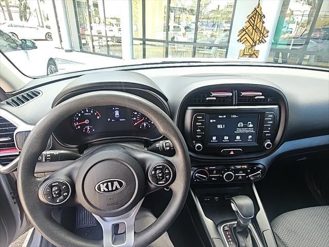 2021 kia soul lx