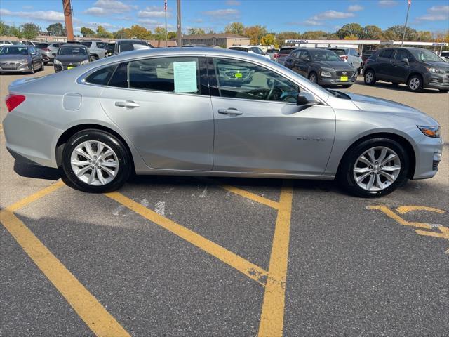 2022 chevrolet malibu fwd lt