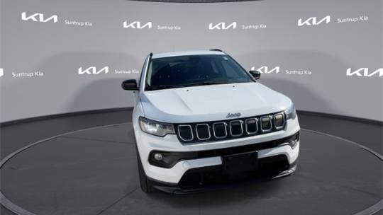 2022 jeep compass latitude