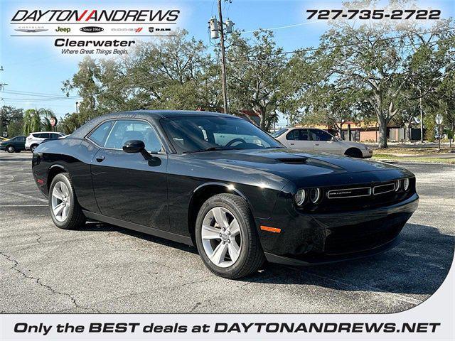 2023 dodge challenger sxt