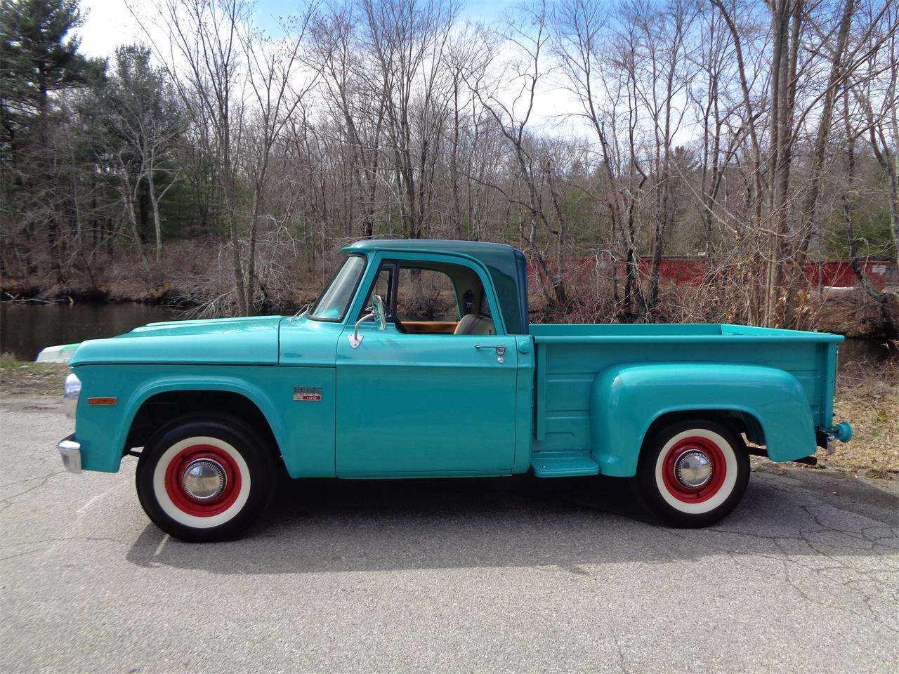 1970 dodge d100