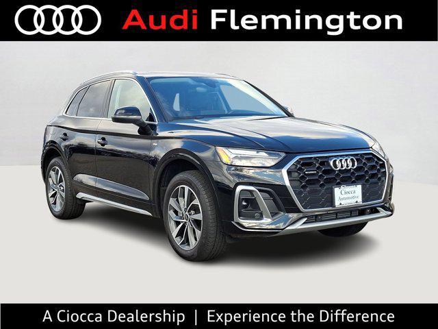 2024 audi q5 45 s line premium