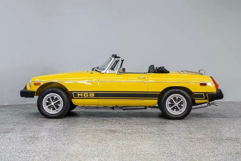 1978 mg b 32021 miles yellow roadster 1800 cc 4-spd auto