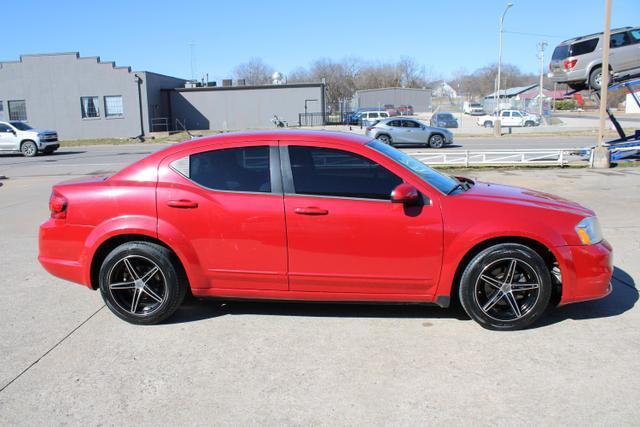 2012 dodge avenger sxt