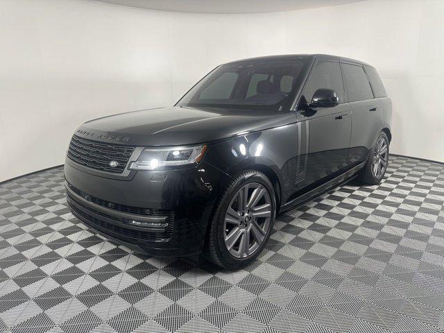 2023 land rover range rover p530 se