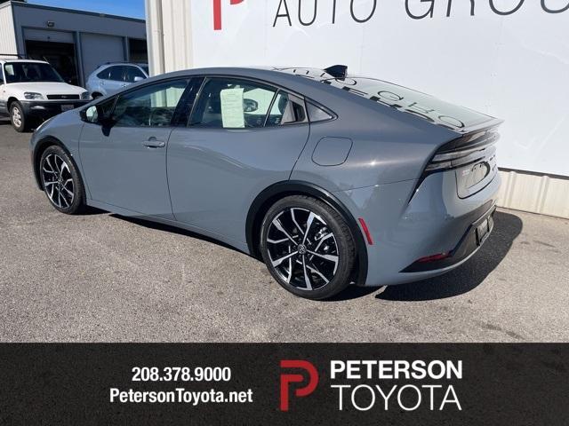 2023 toyota prius prime xse