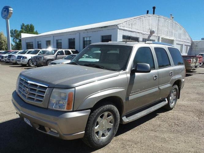 2005 cadillac escalade esv base awd 4dr suv for sale in wolf point, montana