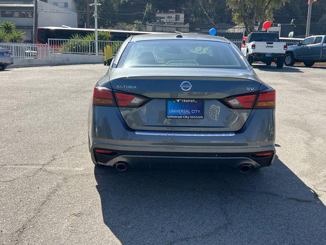2020 nissan altima 2.5 sv