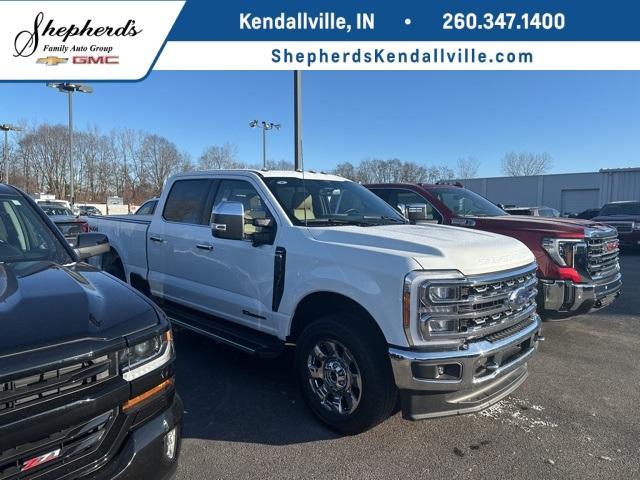 2023 ford f-350 lariat super duty