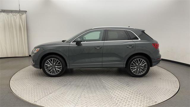 2022 audi q3 40 premium plus