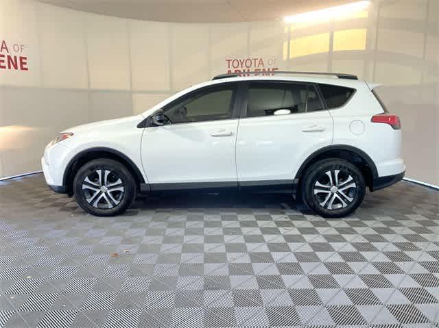 2018 toyota rav4 le