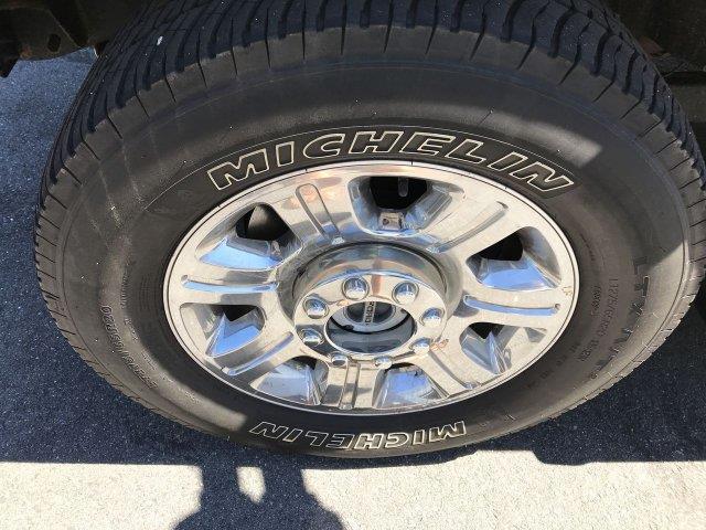 2014 ford f-350 super duty lariat 4x4 lariat 4dr crew cab 8 ft. lb srw pickup for sale in yarmouth, maine
