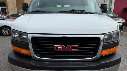 2015 GMC Savana