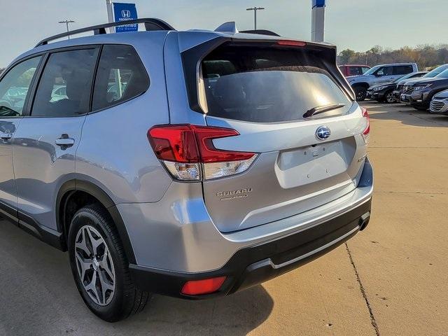 2021 subaru forester premium