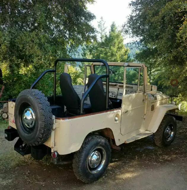 toyota landcruiser fj44 1966