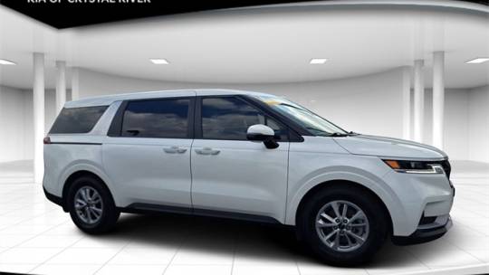 2023 Kia Carnival
