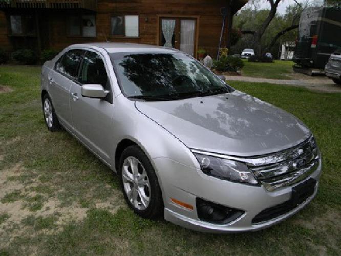 2012 ford fusion se (silver) 32k miles in san antonio, tx