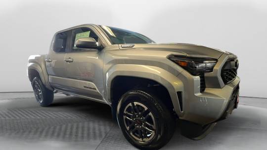 2024 Toyota se