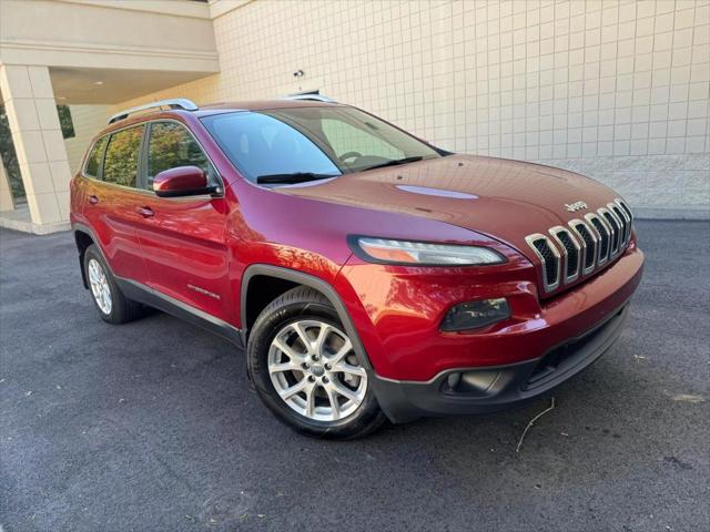 2017 jeep cherokee sport