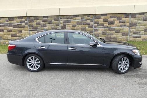 2010 lexus ls 460 in milwaukee, wisconsin