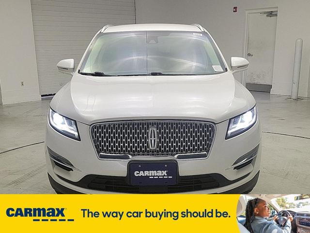 2019 lincoln mkc select