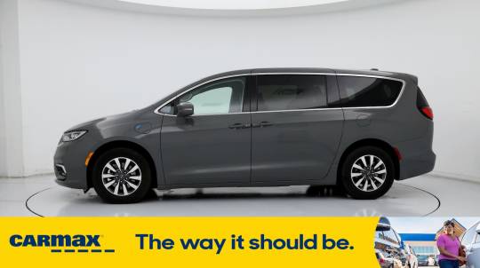 2022 Chrysler Pacifica