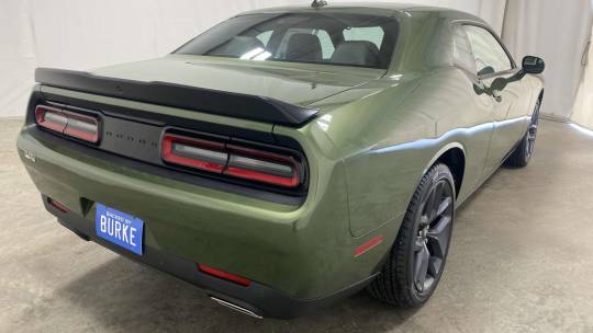 new 2023 dodge challenger sxt rwd