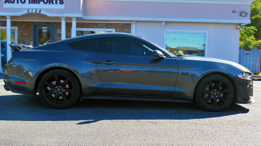 2020 ford mustang gt