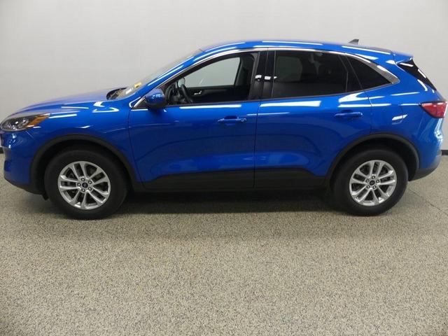 2021 ford escape se