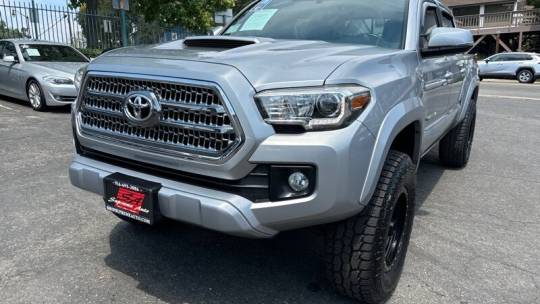 2017 Toyota Tacoma