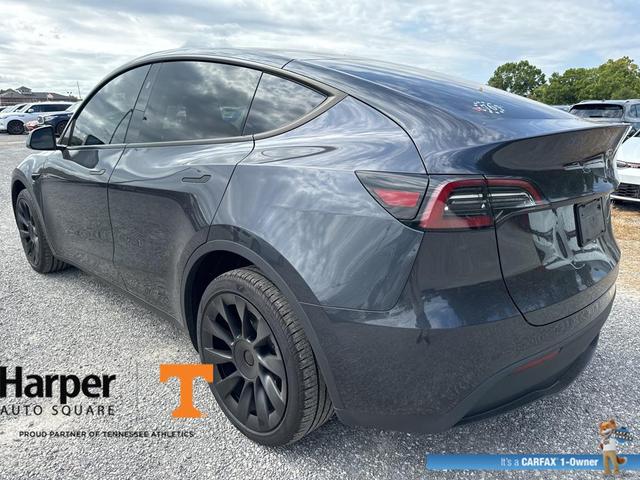 2024 tesla model y long range