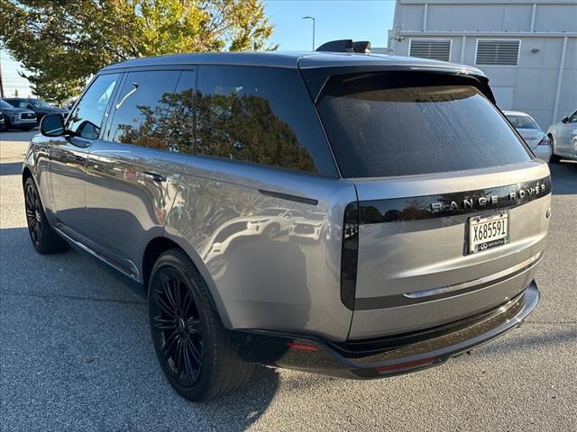 2023 land rover range rover p400 se