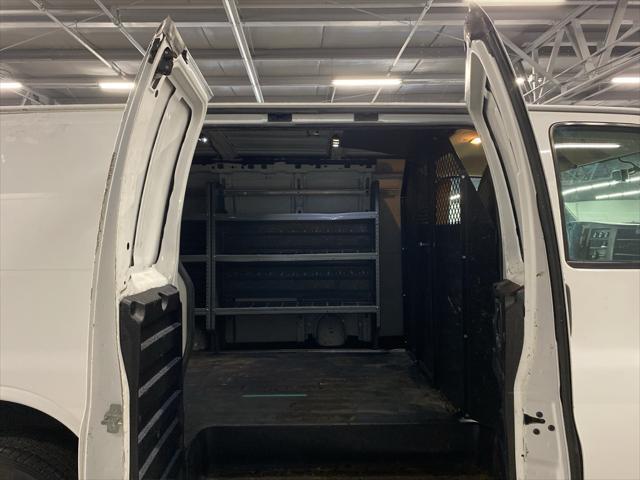 2016 chevrolet express 3500 work van