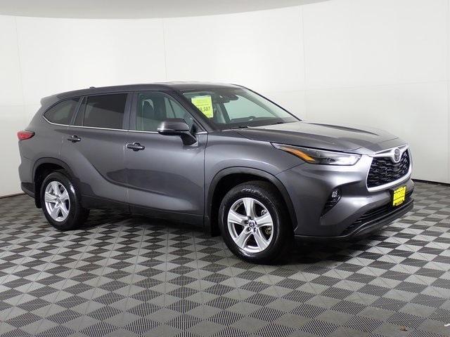 2023 toyota highlander l